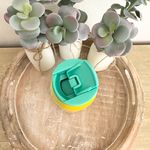 Starbucks Vibrant Yellow and Green Thermos - Picture 5 of 6